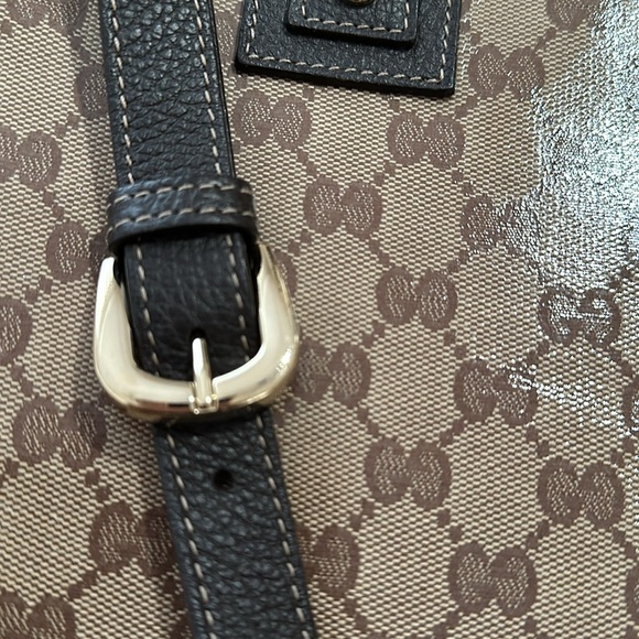 Authentic Gucci GG Monogram Medium Flat bag in perfect condition canvas coated - Picture 5 of 12